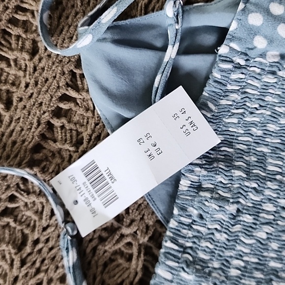 Abercrombie & Finch Crop Top - Picture 3 of 3